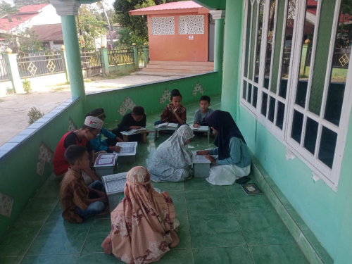 Menanamkan Cinta Al-Qur’an Sejak Dini: Pengajian Anak-Anak di Masjid Raudhatus Sholihin